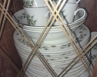 Christmas China Set (Japan)