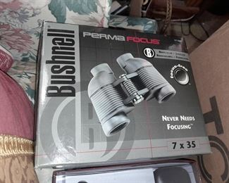 Bushnell Binoculars 7x35