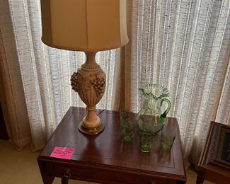 Drop leaf Duncan Phyfe Style coffee table, MCM lamp