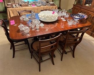 Duncan Phyfe antique dining table and 6 chairs