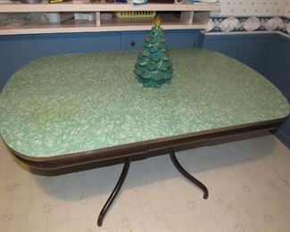 5' formica table with one leaf