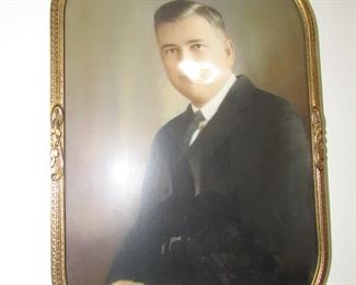 Convex glass/brass frame