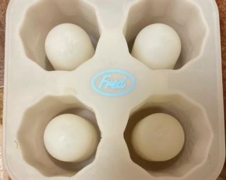 Fred Silicone Ice cube shot glass tray 
