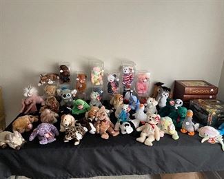 Collection of Beanie Babies!