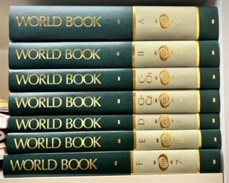 World Book set volumes 1-24