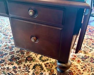 Ethan Allen locking desk with dropleafs on each side 