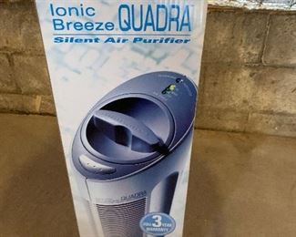 Ionic Breeze Air Purifier NEW 