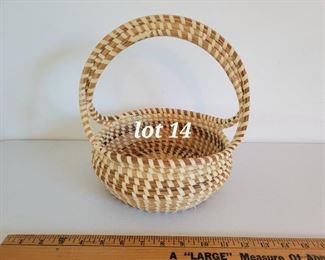 Pine needle basket