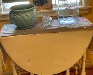 fold down gate leg antique table