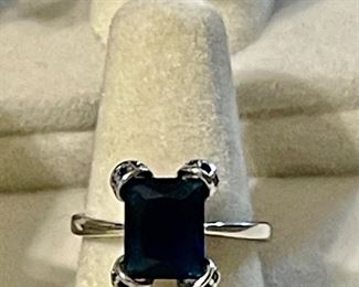 DEEP BLUE SAPPHIRE STERLING RING