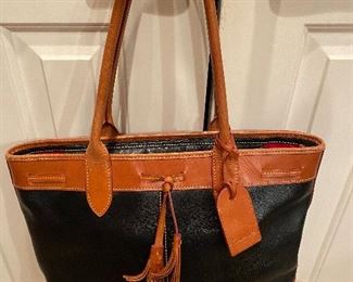 Dooney & Bourke gently used handbag