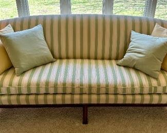 Kittinger Mahogany Colonial Williamsburg Camelback Sofa with matching pillows.   