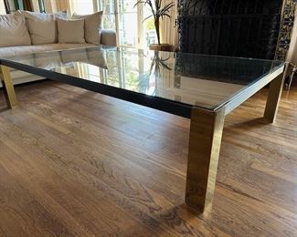 $980, 1970s Mid Century Modern Brass, Metal and Clear Glass Coffee Table