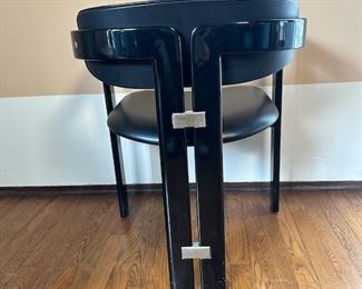 $810, 1960s Vintage Mid-Century Modern Black Lacquer Italian Pamplona Armchair