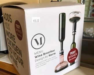 NEW IN BOX WINE BREATHER
