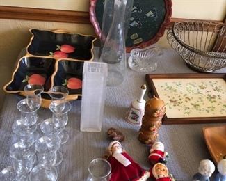 DECOR ITEMS AND CORDIALS