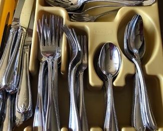 FLATWARE