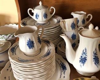 BLUE AND WHITE DISHES