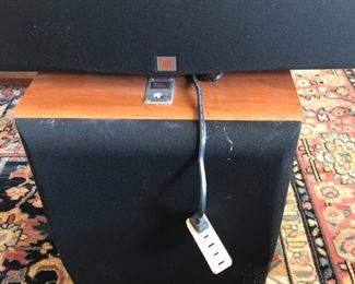 JBL SUBWOFFER