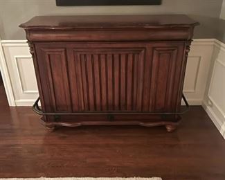 STAND ALONE BAR WITH TWO STOOLS -- PLEASE CONTACT CINDY @ (724) 289-8077 FOR PURCHASE ANYTIME 