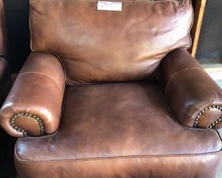 SOFA CHAIR - LEATHER