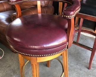 ONE BAR STOOL