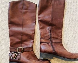 Lucky ladies boots size 7
