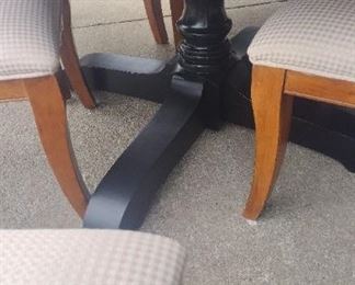 really nice kitchen table set