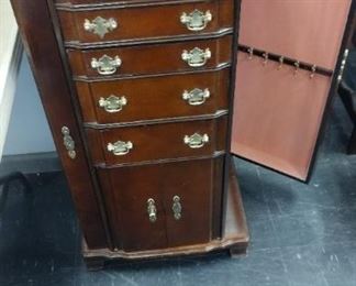 jewelry chest