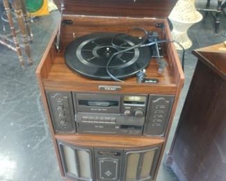 radio/record/tape/cd player