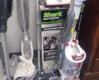 shark vacuum cleaners