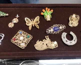 costume jewelry