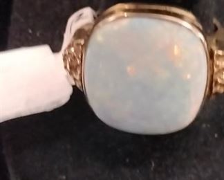 14k opal ring