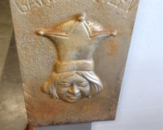 cast iron garden queen yard art