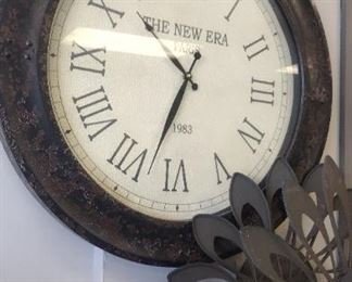 giant new era clock