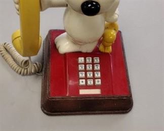 vintage snoopy phone