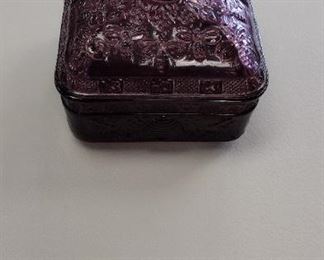 Indiana glass honey bee candy dish amethyst