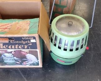 1977 Coleman heater with box like new