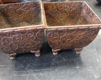 pier 1 imports metal footed planters