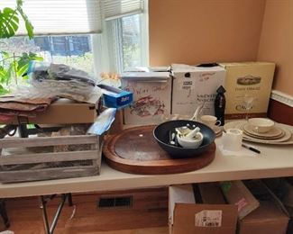 Misc housewares china etc