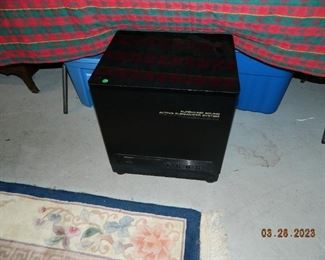 Pioneer sub-woofer