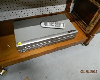 DVD/VCR player