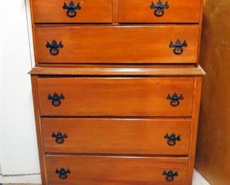 Vintage 6-Drawer Chest Of Drawers, 48" x 32" x 18"