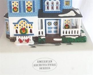 138 - Dept 56 Shingle Victorian In Box
