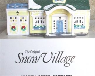 186 - Dept 56 North Creek Cottage in Box
