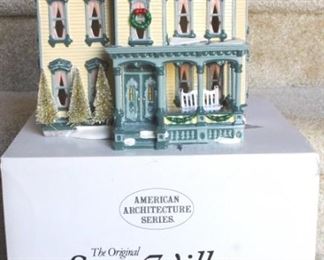 233 - Dept 56 Italianate Villa In Box
