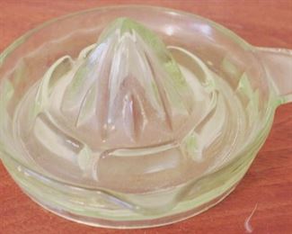 289 - Green Glass Juicer 6 round
