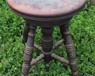 407 - Piano stool - 18 x 14.5
