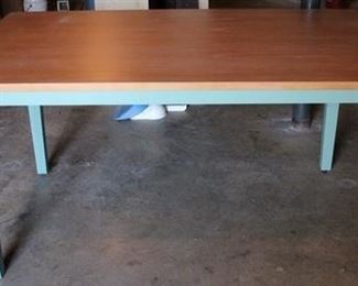 435 - Dining table - 30 x 60 x 36
