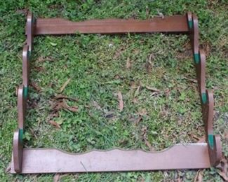434 - Hanging gun rack - 24 x 26
